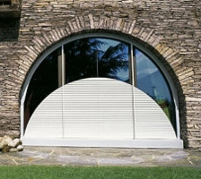 Abbildung 4 für Schrägrollladen Studio Star mit Kasten unten