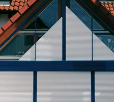 Abbildung 5 für Schrägrollladen Studio Star mit Kasten unten