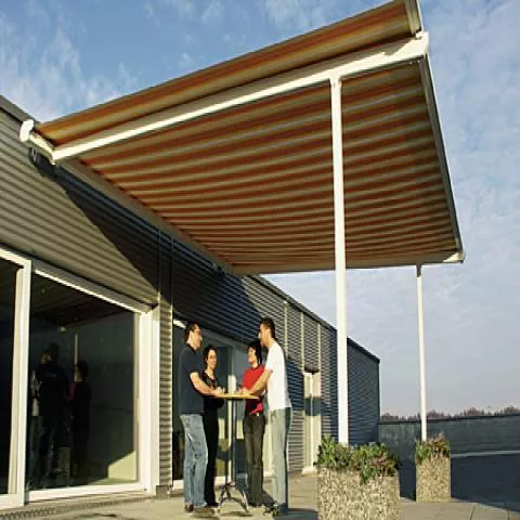KLAIBER Pergolamarkise Pergolino P3600 Terrasse - Detailansicht 1 KLAIBER Pergolamarkise Pergolino P3600 Terrasse - Detailansicht 1